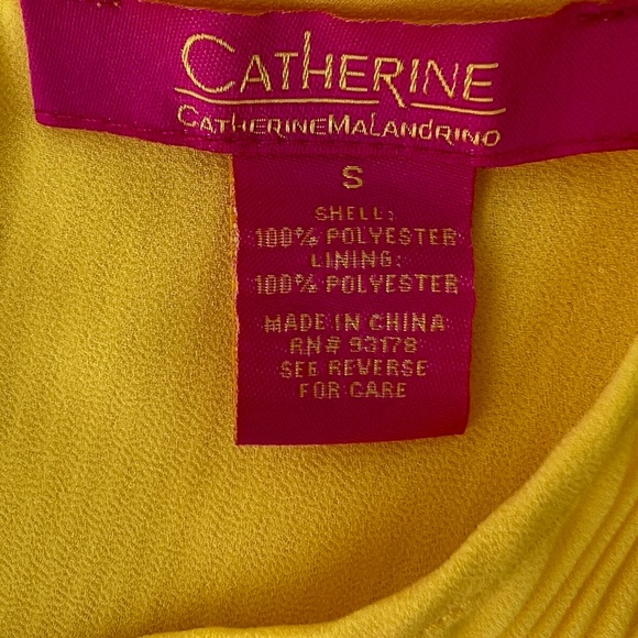 Yellow Pleated Sleeveless Top Catherine Size Small - Picture 9 of 10